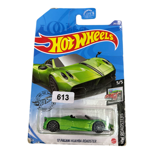 17 PAGANI HUAYRA ROADSTER (613)