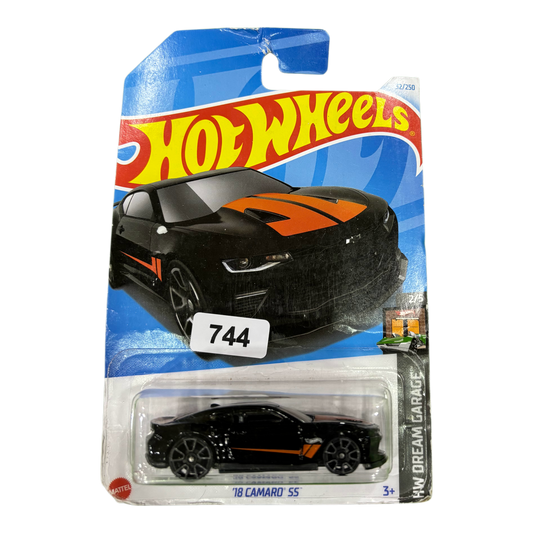 18 CAMARO SS (744)